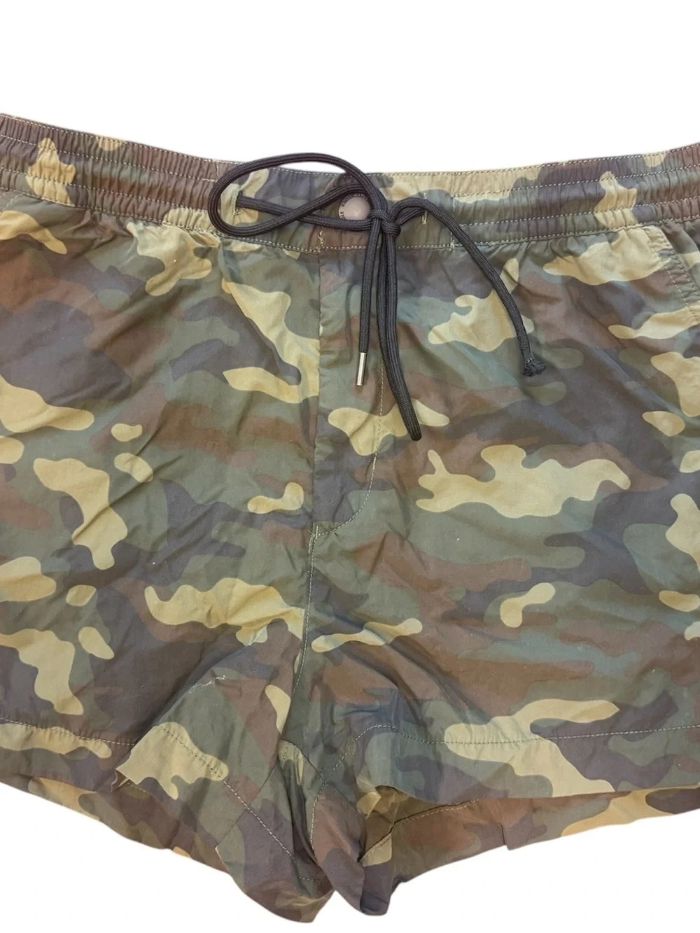 American Eagle Women’s Camo Nylon Shorts – Size M, Like New, Minor Flaw
